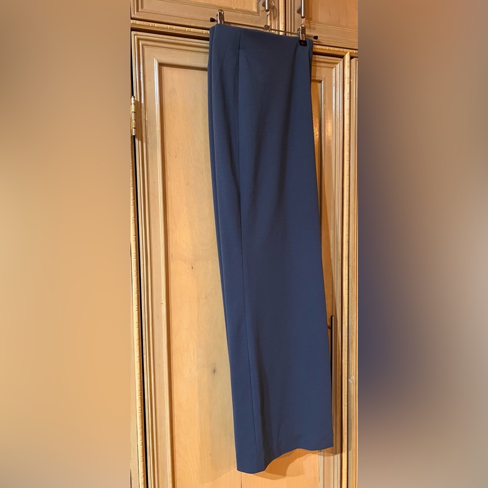 White House Black Market wide leg soft blue flowing pants. Elegant 💙
